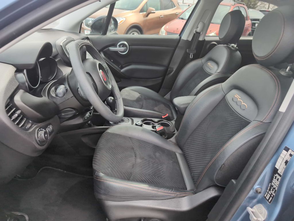 FIAT 500X 2017 FIAT 500X ZFBCFXCB3HP620316
