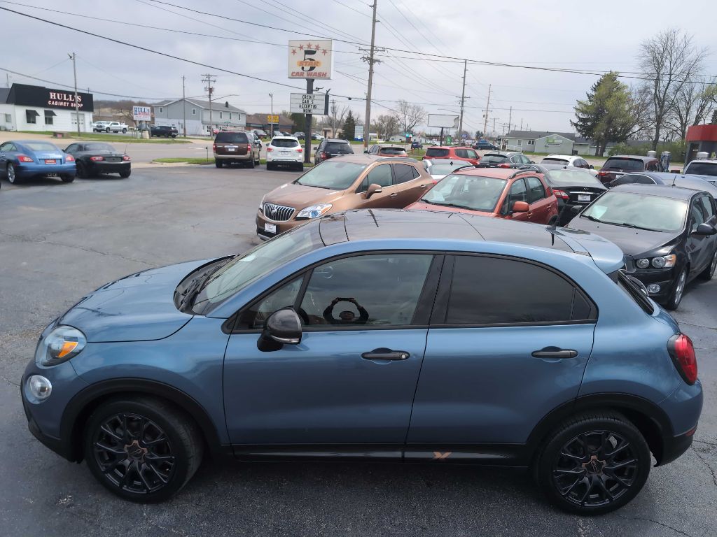 FIAT 500X 2017 FIAT 500X ZFBCFXCB3HP620316