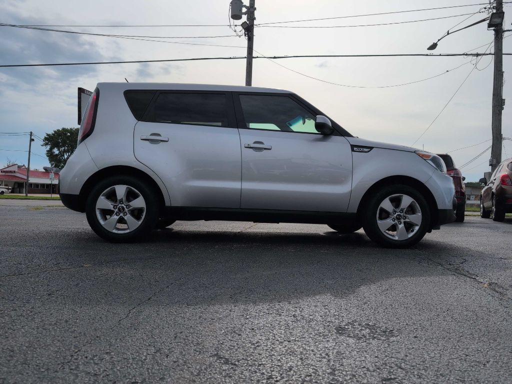 Photo 6 of this KIA SOUL