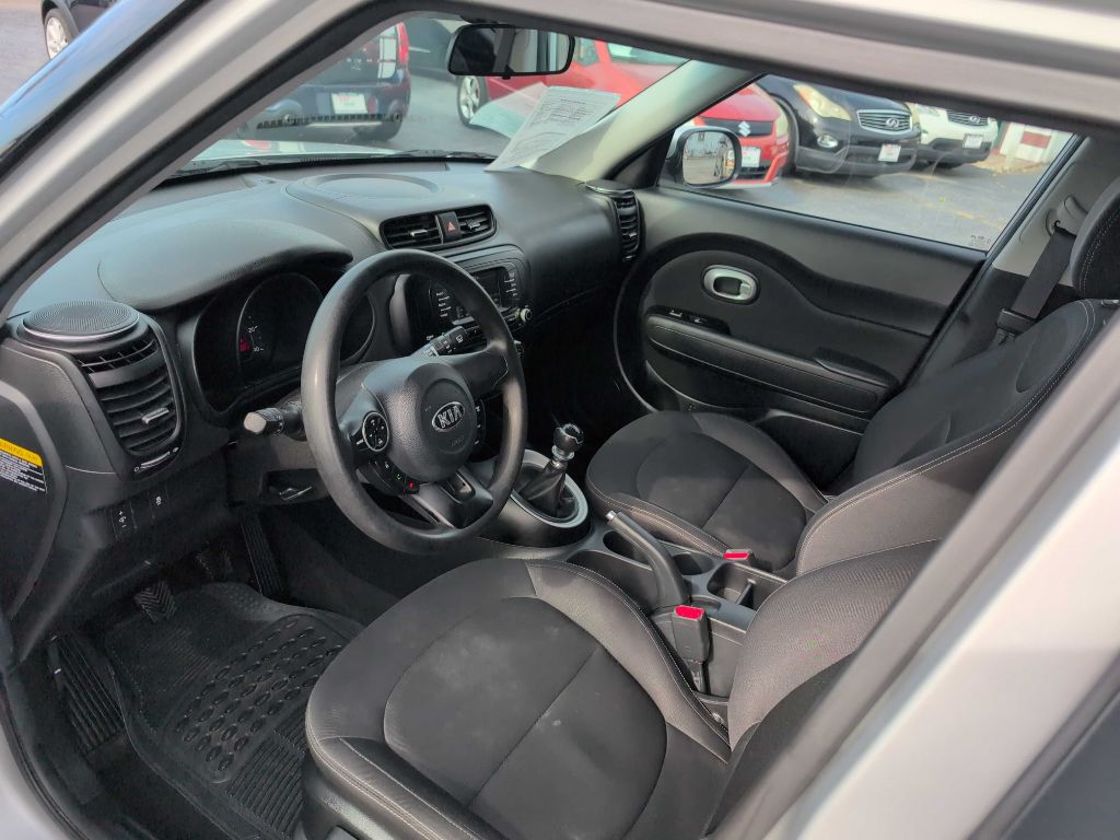 Photo 26 of this KIA SOUL