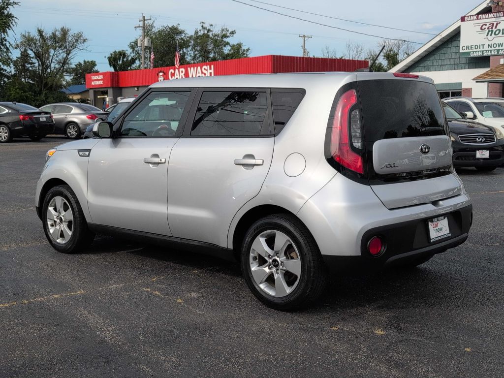 Photo 14 of this KIA SOUL