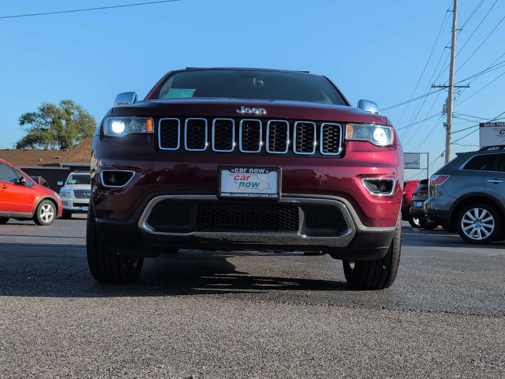 Photo 24 of this JEEP GRAND CHEROKEE