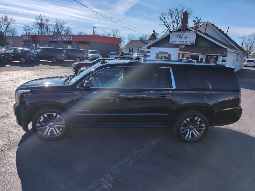 Photo 14 of this GMC YUKON XL
