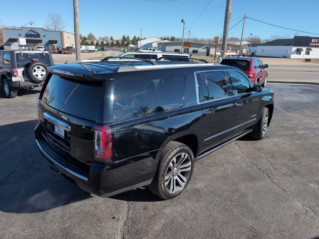 Photo 7 of this GMC YUKON XL