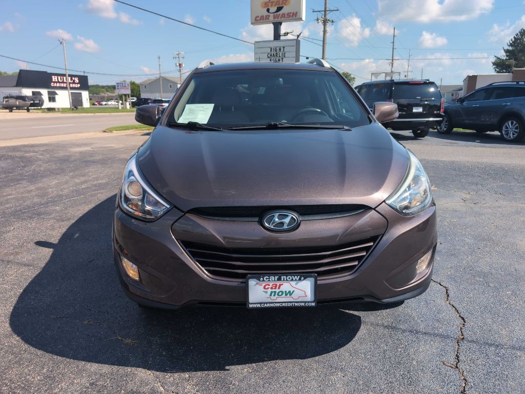 Photo 23 of this HYUNDAI TUCSON