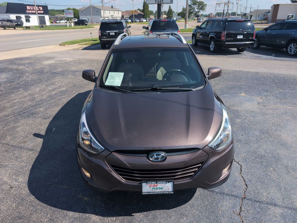 Photo 24 of this HYUNDAI TUCSON