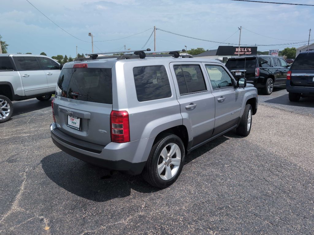 Photo 8 of this JEEP PATRIOT