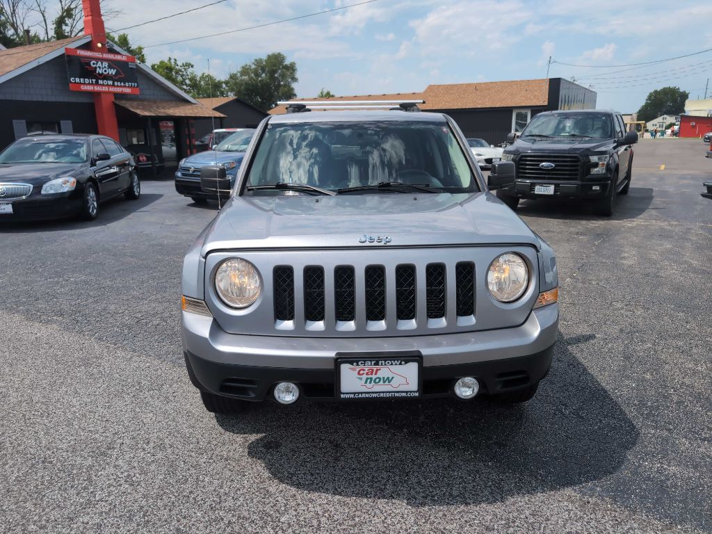 Photo 22 of this JEEP PATRIOT