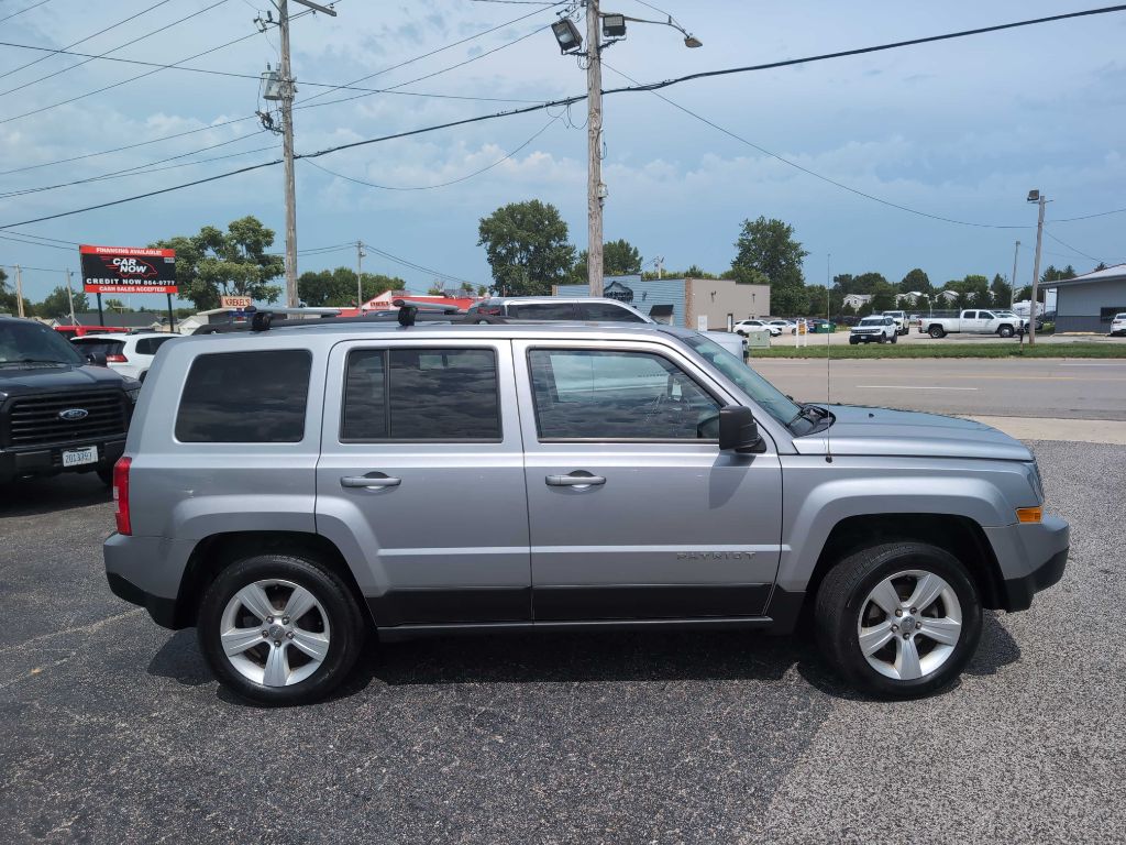 Photo 3 of this JEEP PATRIOT