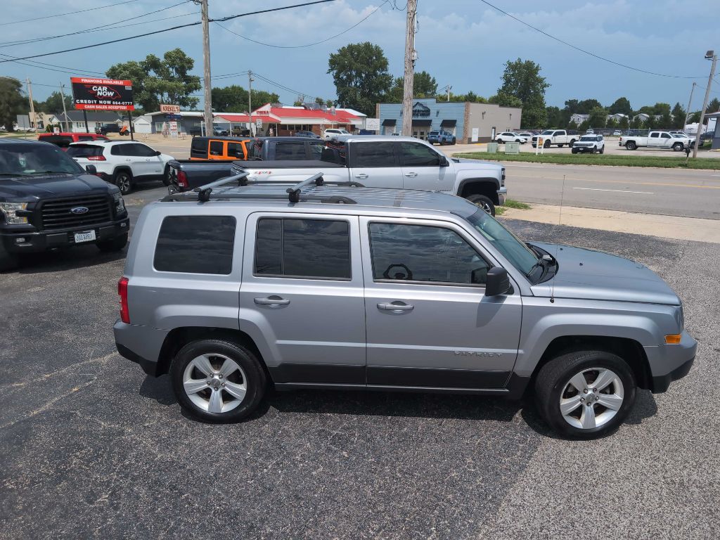 Photo 4 of this JEEP PATRIOT