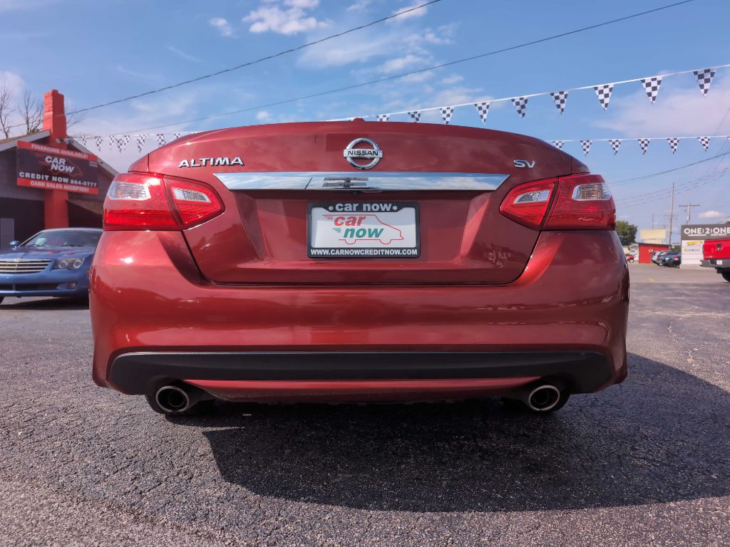 Photo 14 of this NISSAN ALTIMA