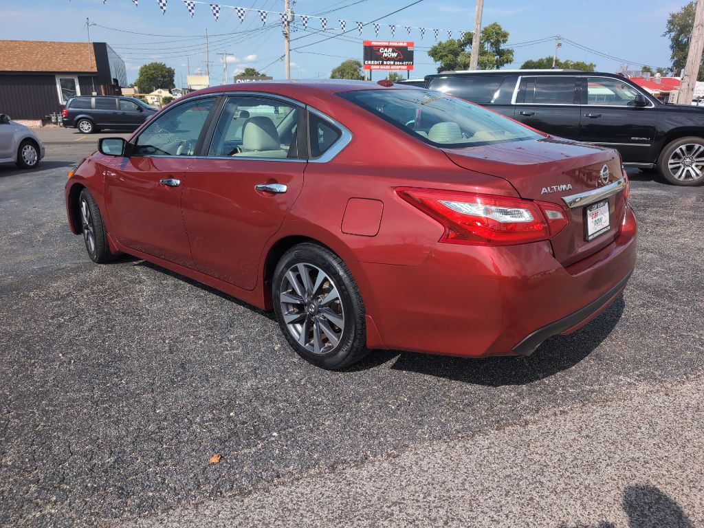 Photo 13 of this NISSAN ALTIMA