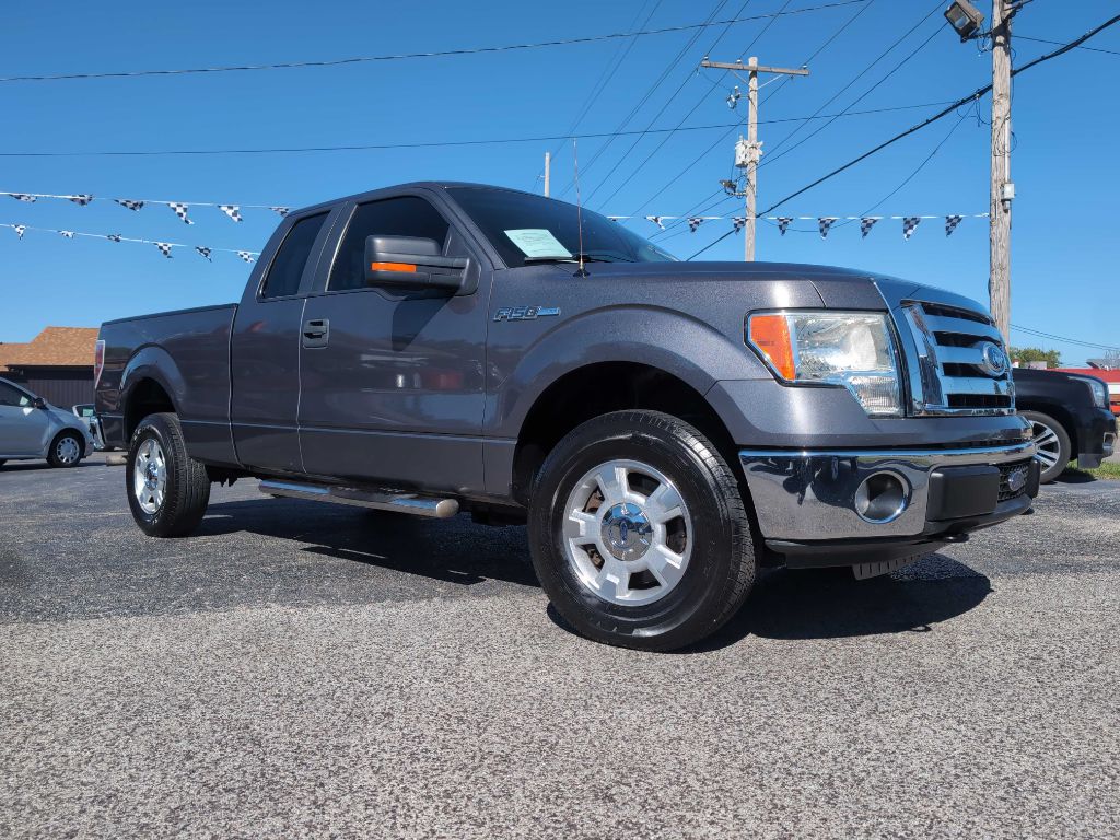 Photo 3 of this FORD F-150