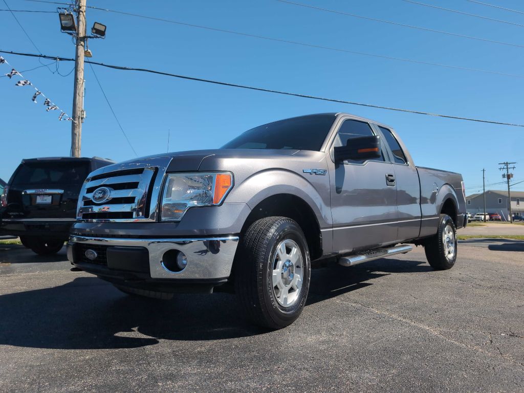 Photo 21 of this FORD F-150