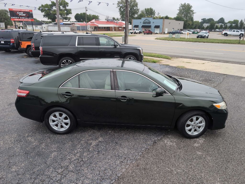 Photo 6 of this TOYOTA CAMRY