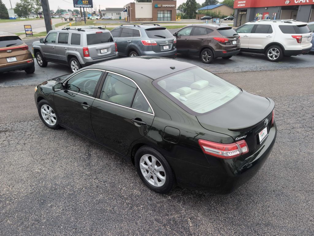 Photo 14 of this TOYOTA CAMRY