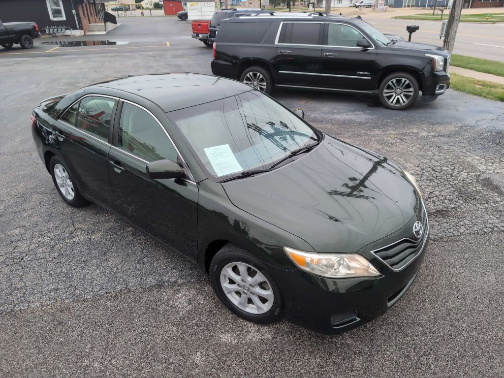 2010 TOYOTA CAMRY