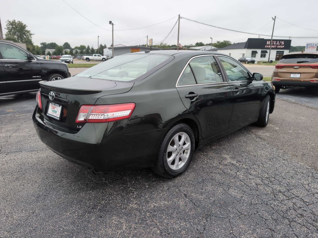 Photo 8 of this TOYOTA CAMRY