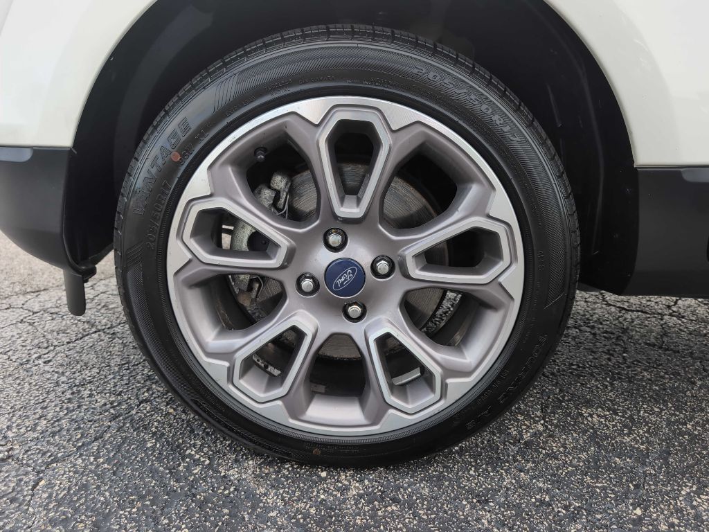 Photo 26 of this FORD ECOSPORT