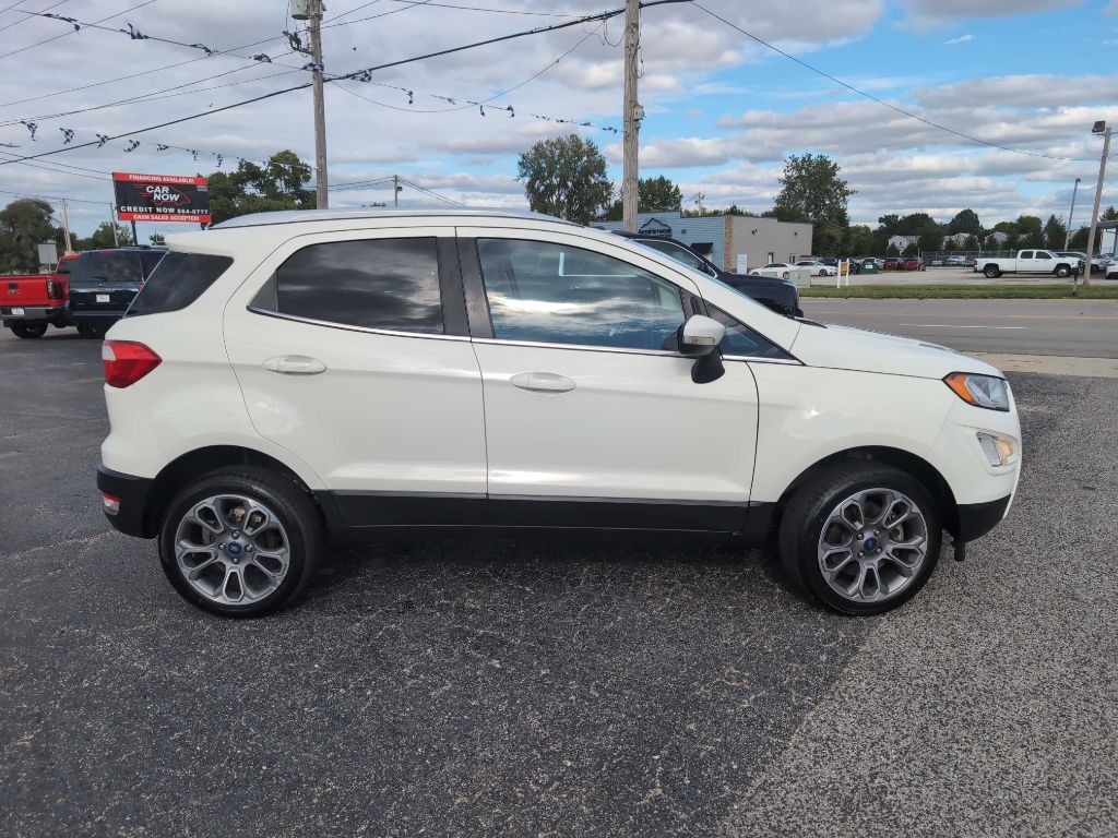 Photo 4 of this FORD ECOSPORT