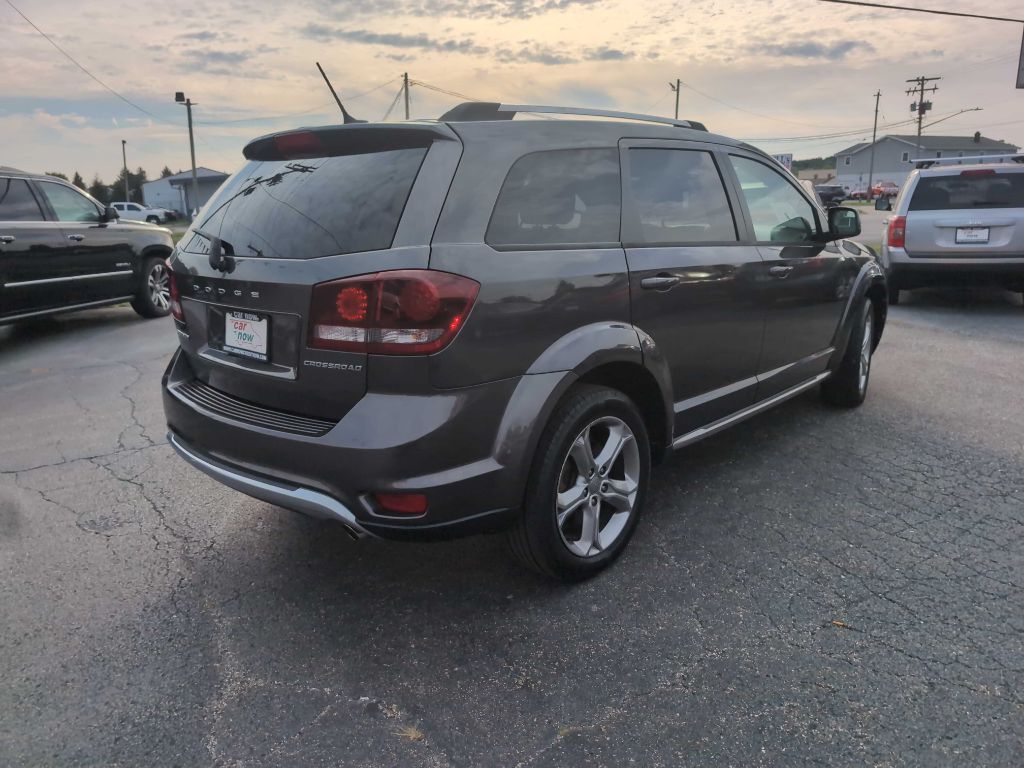 Photo 7 of this DODGE JOURNEY