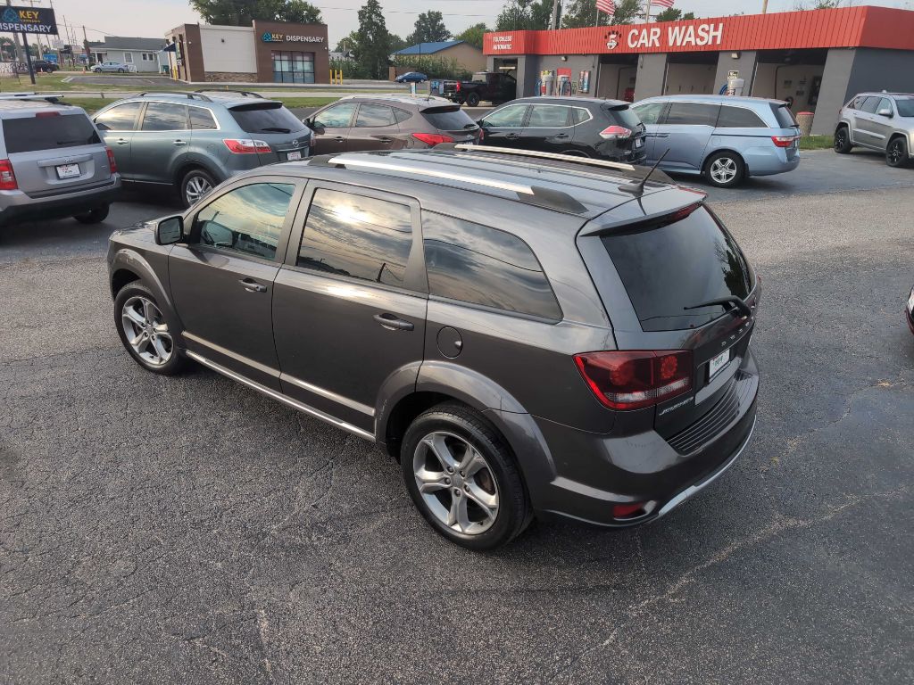 Photo 18 of this DODGE JOURNEY