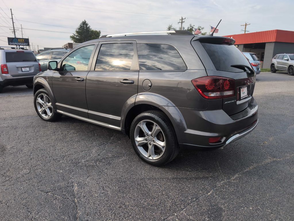 Photo 13 of this DODGE JOURNEY