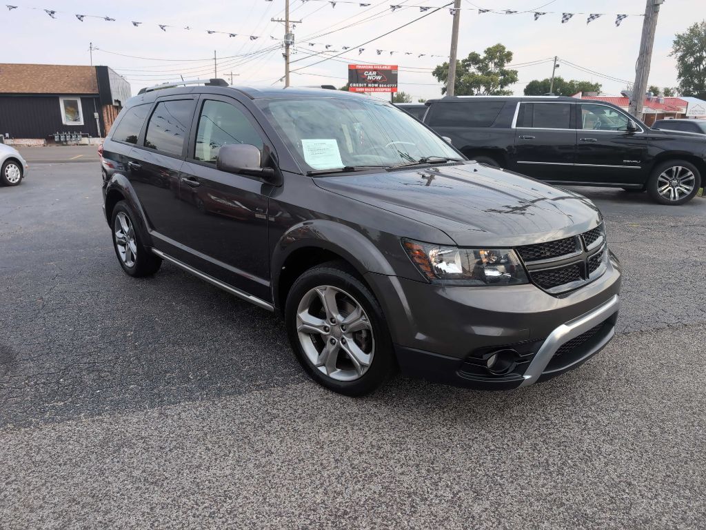 Photo 2 of this DODGE JOURNEY