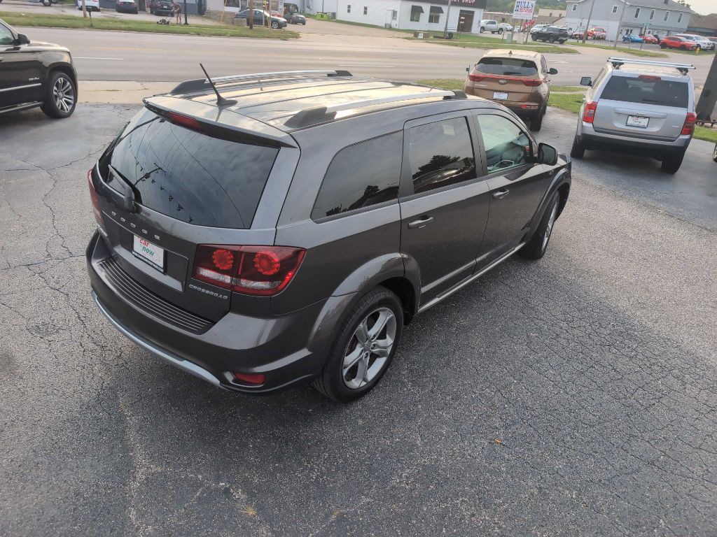 Photo 8 of this DODGE JOURNEY