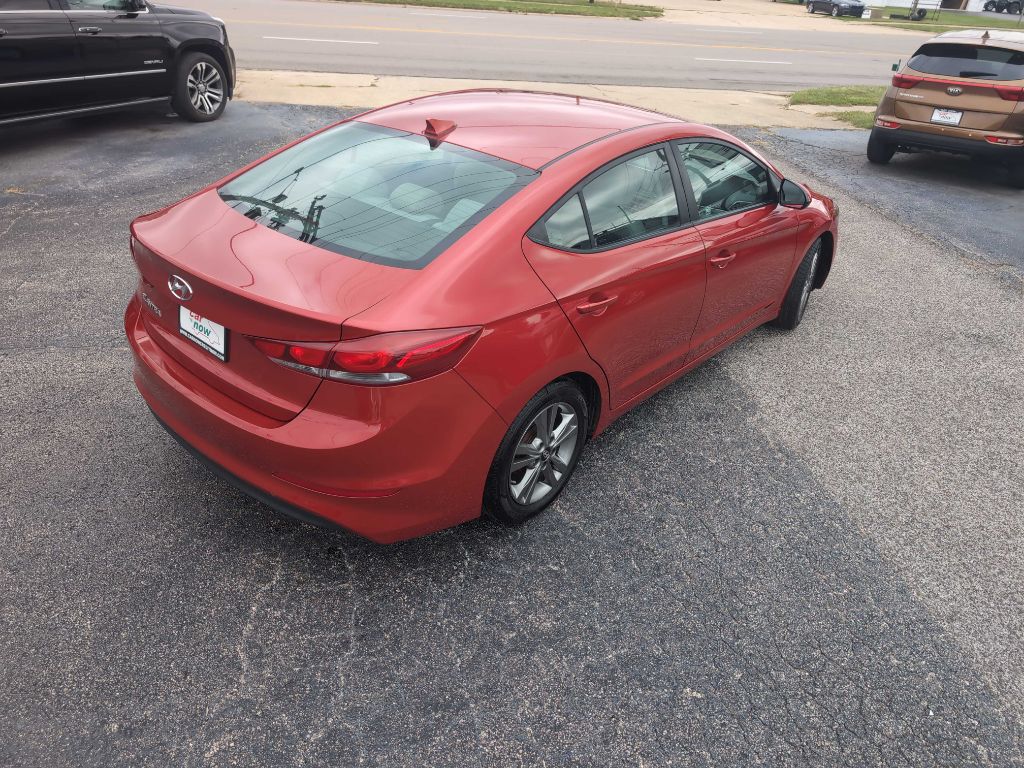 Photo 10 of this HYUNDAI ELANTRA