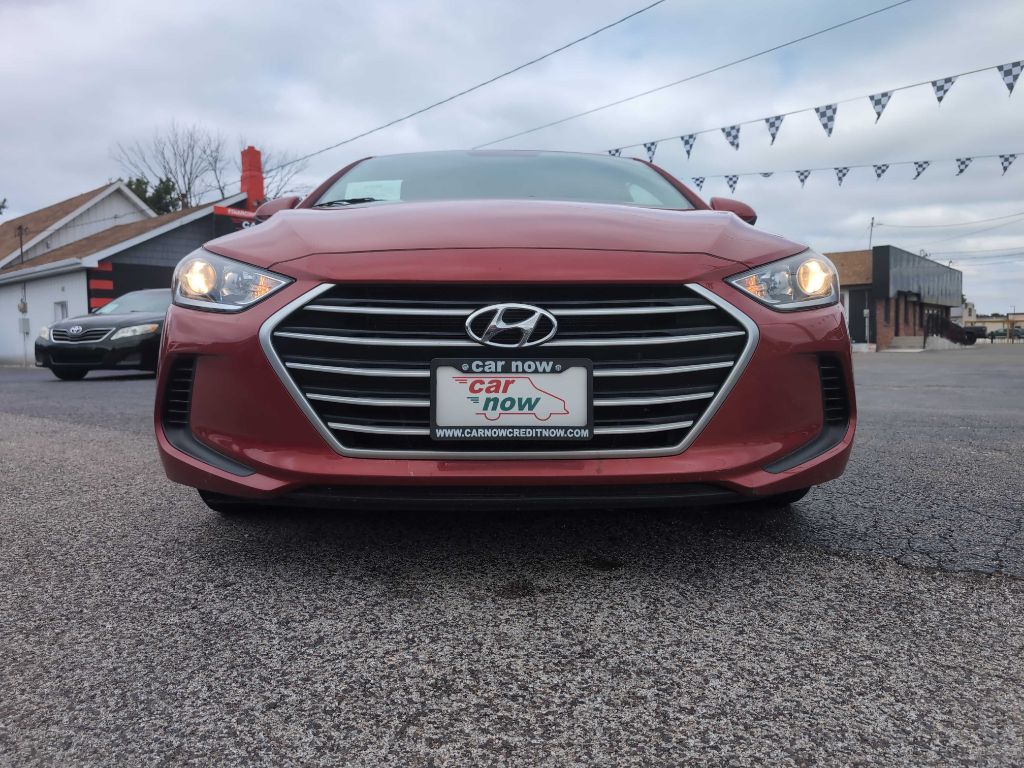 Photo 23 of this HYUNDAI ELANTRA