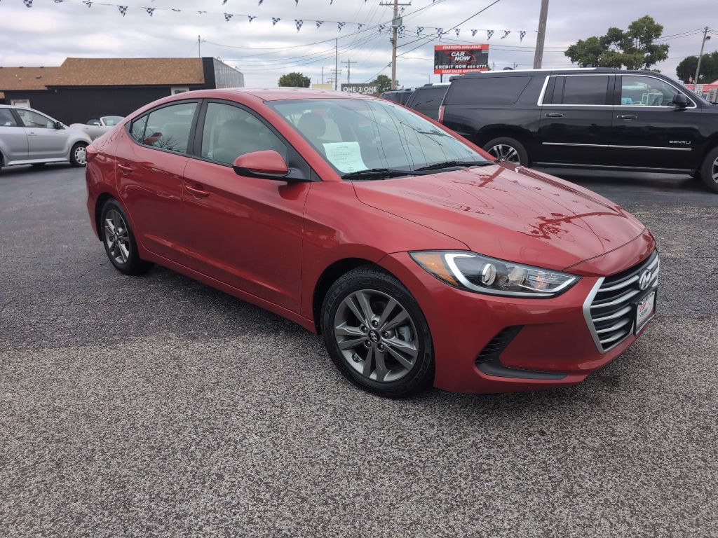 Photo 2 of this HYUNDAI ELANTRA