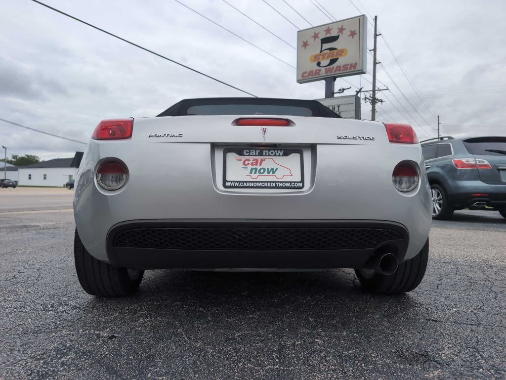 Photo 11 of this PONTIAC SOLSTICE