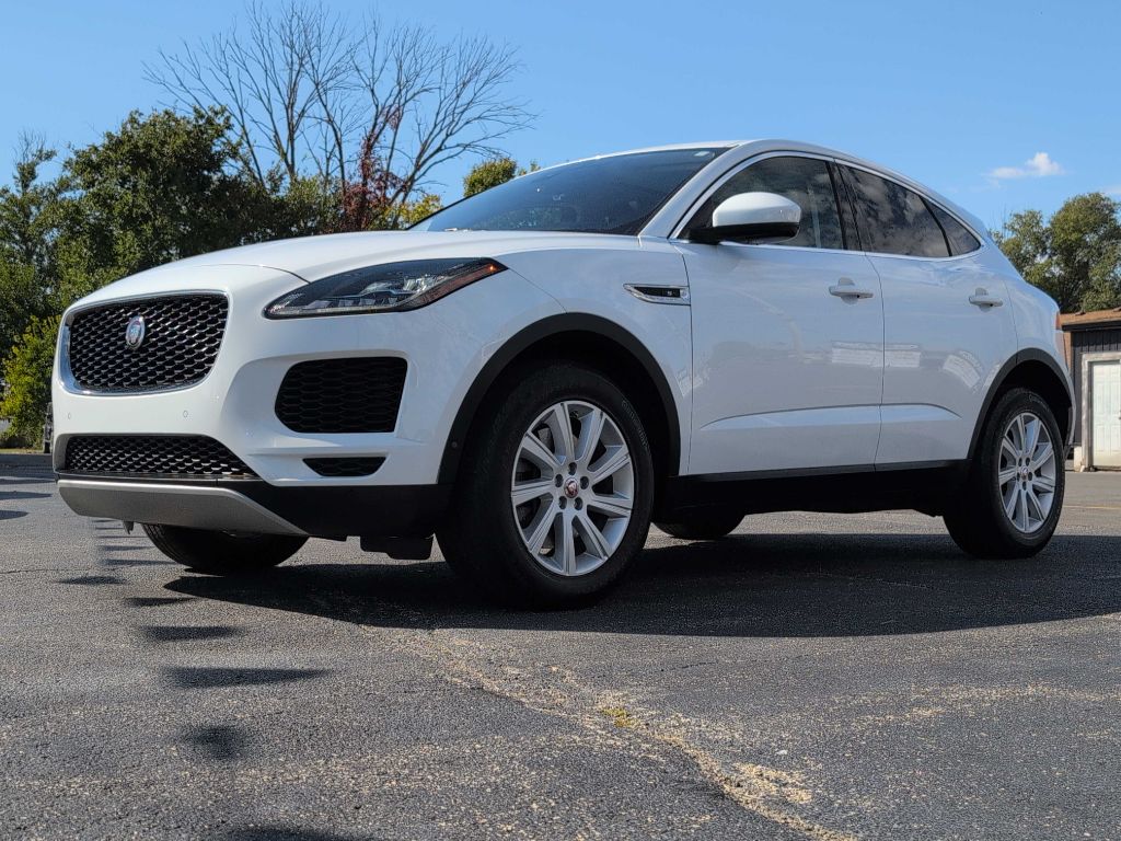 Photo 24 of this JAGUAR E-PACE