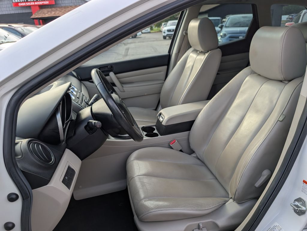 Photo 25 of this MAZDA CX-7