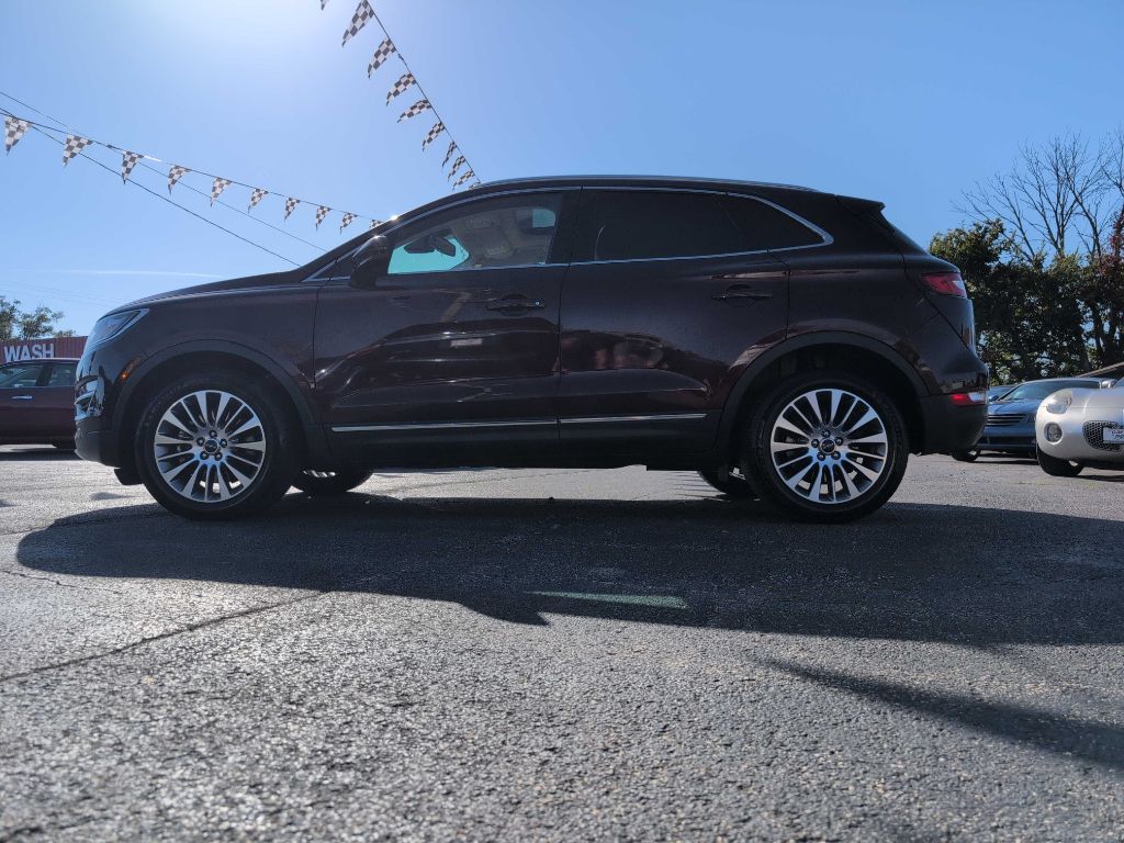 Photo 16 of this LINCOLN MKC