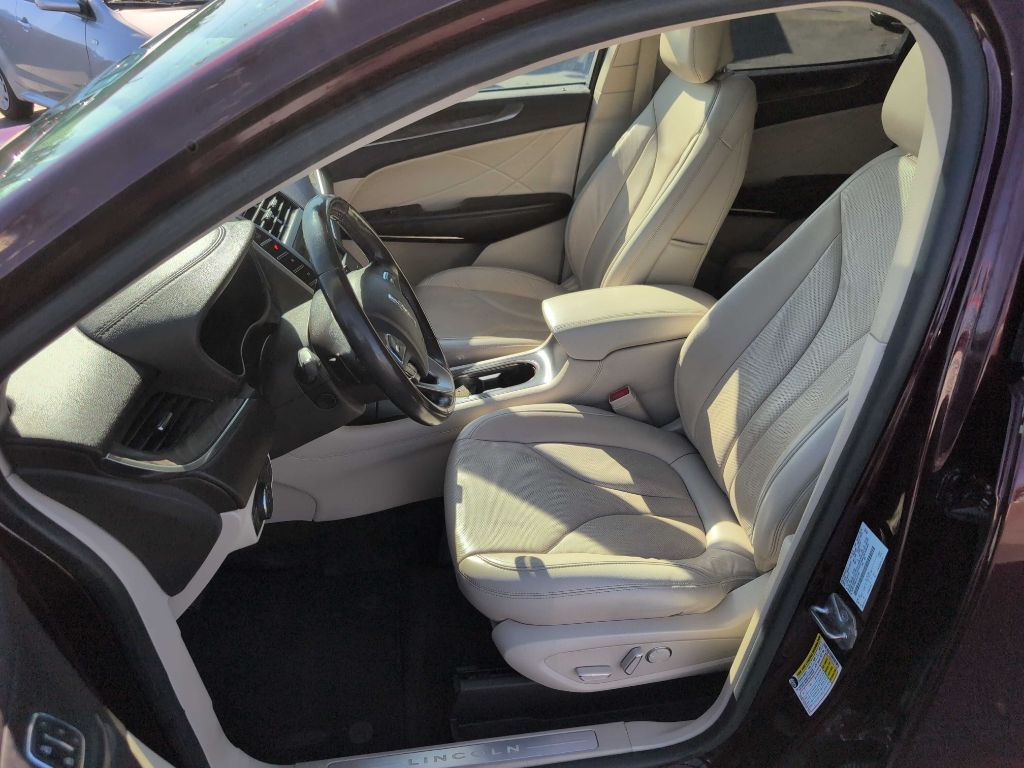 Photo 25 of this LINCOLN MKC