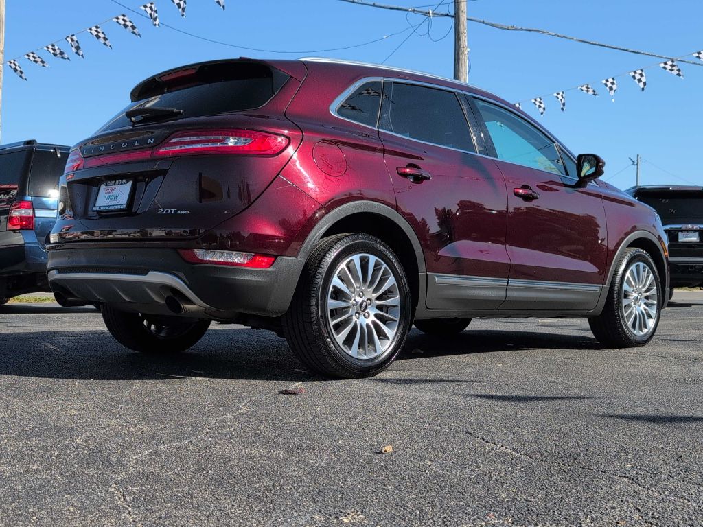 Photo 9 of this LINCOLN MKC
