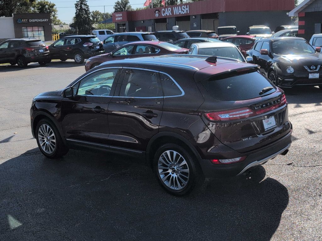 Photo 12 of this LINCOLN MKC