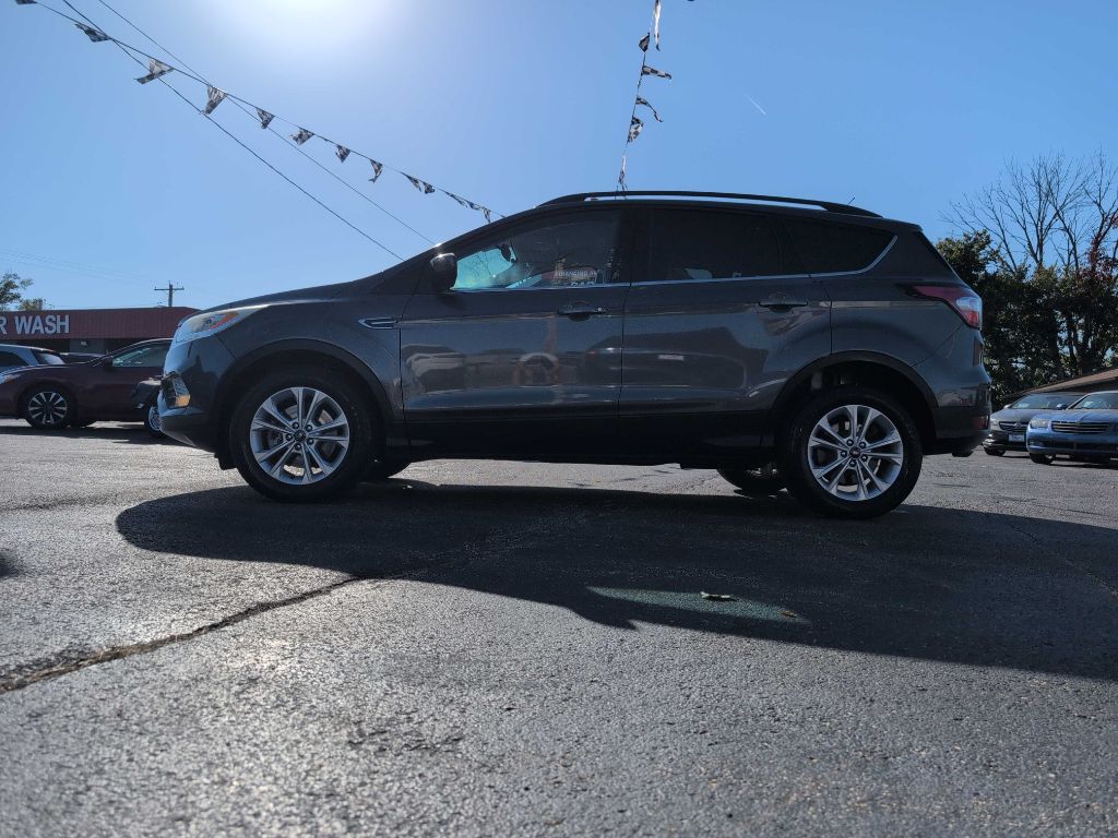 Photo 20 of this FORD ESCAPE