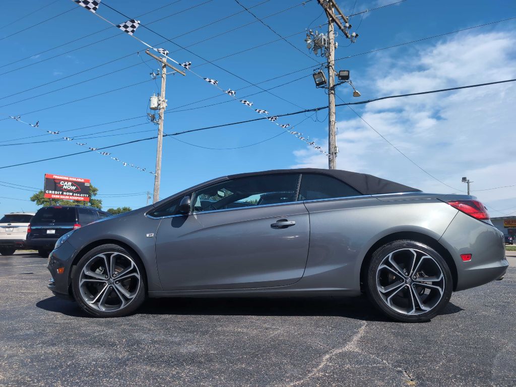 Photo 20 of this BUICK CASCADA