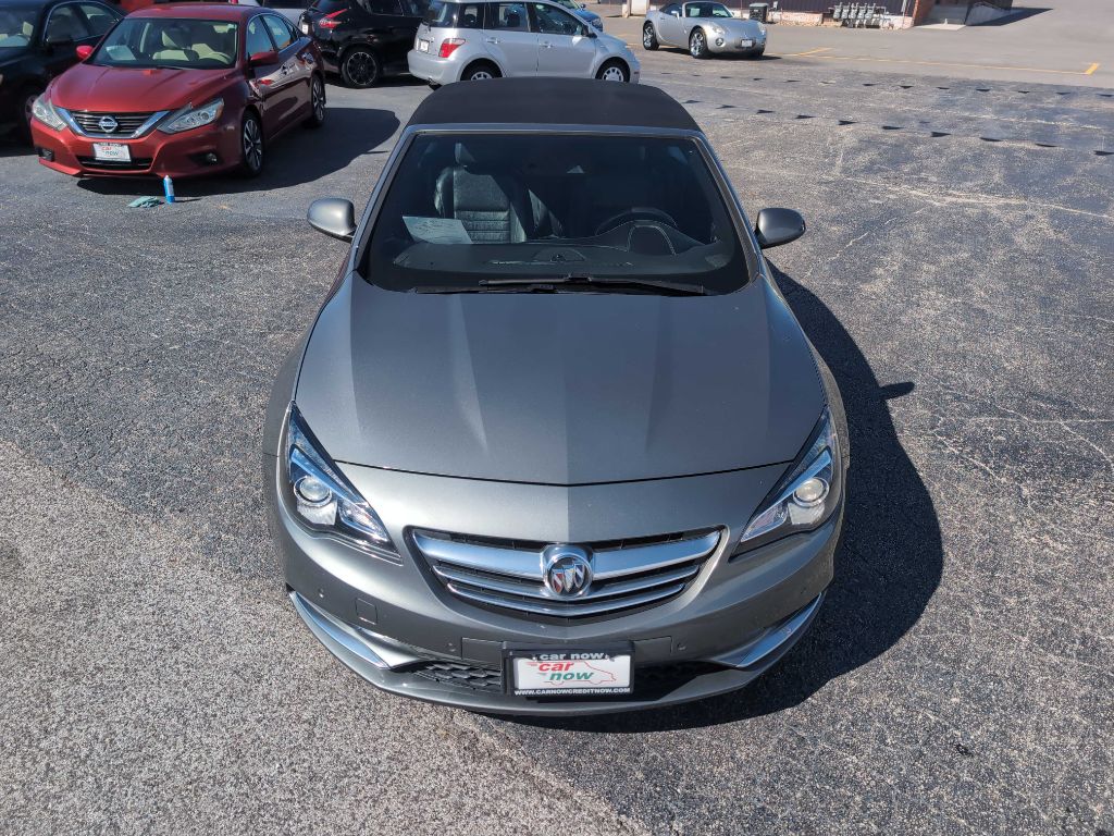 Photo 28 of this BUICK CASCADA