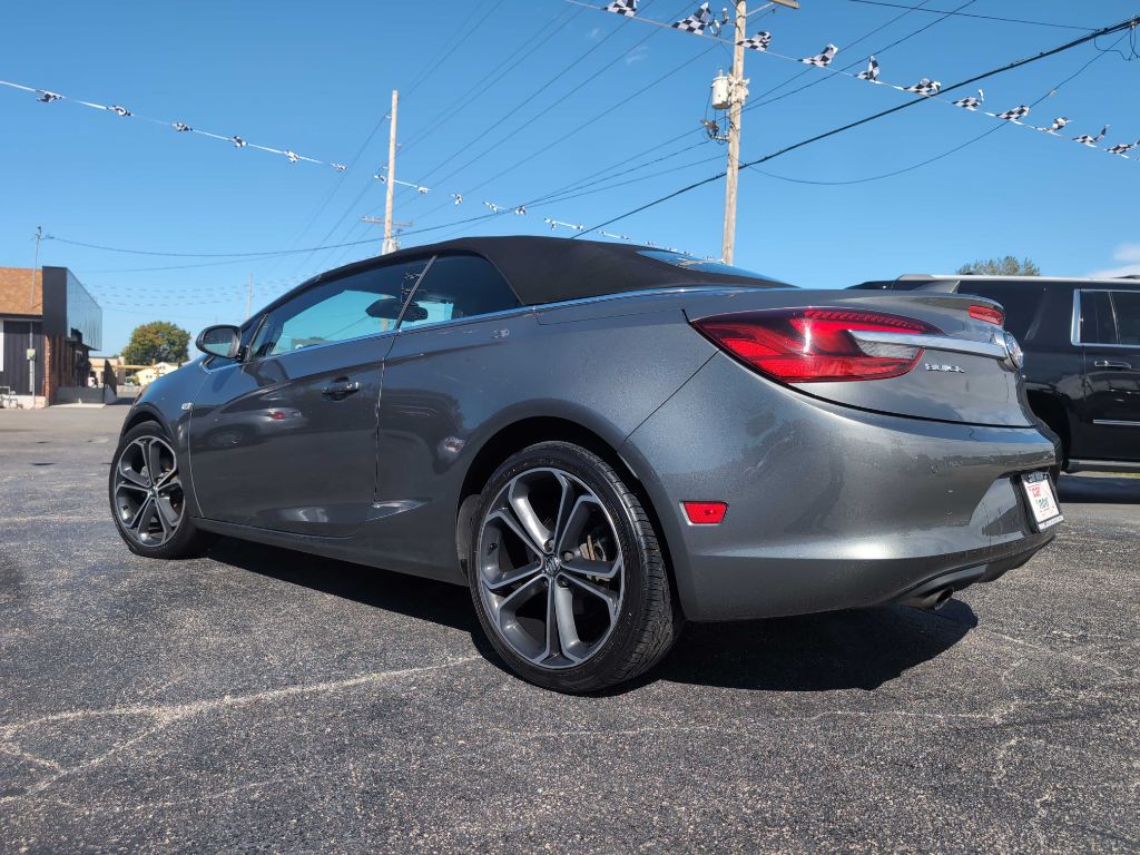 Photo 14 of this BUICK CASCADA