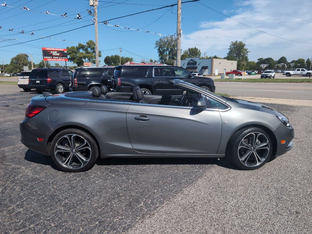 Photo 2 of this BUICK CASCADA