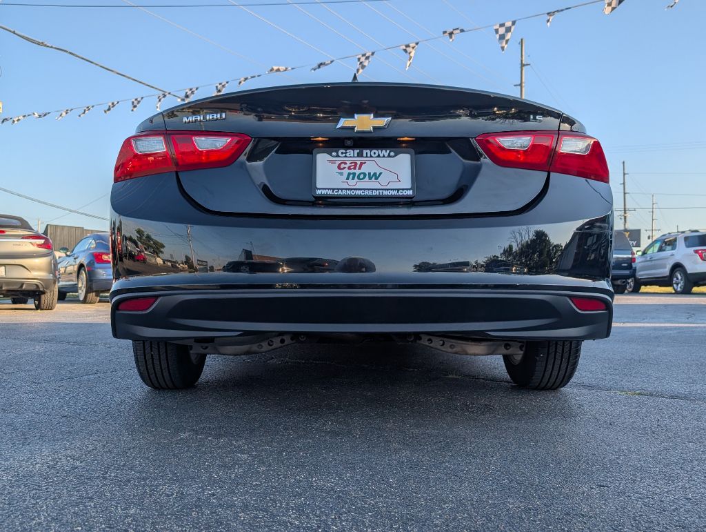 Photo 12 of this CHEVROLET MALIBU