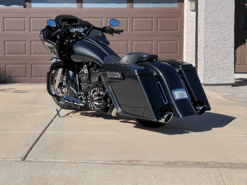 Photo 15 of this HARLEY DAVIDSON ROADLIDE