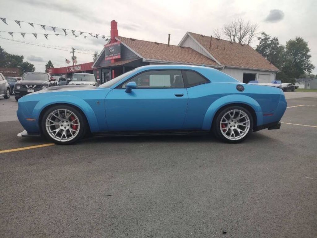 Photo 15 of this DODGE CHALLENGER