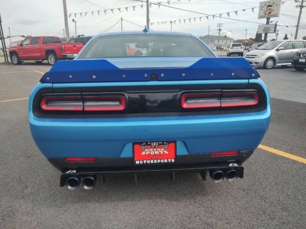 Photo 12 of this DODGE CHALLENGER