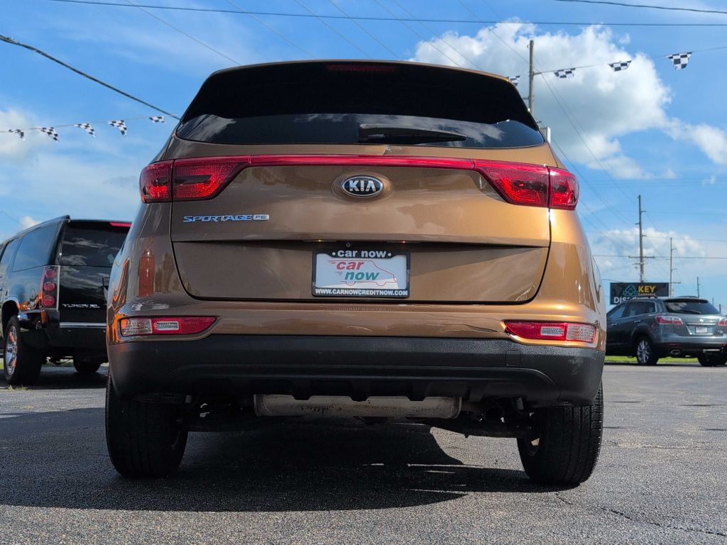 Photo 12 of this KIA SPORTAGE