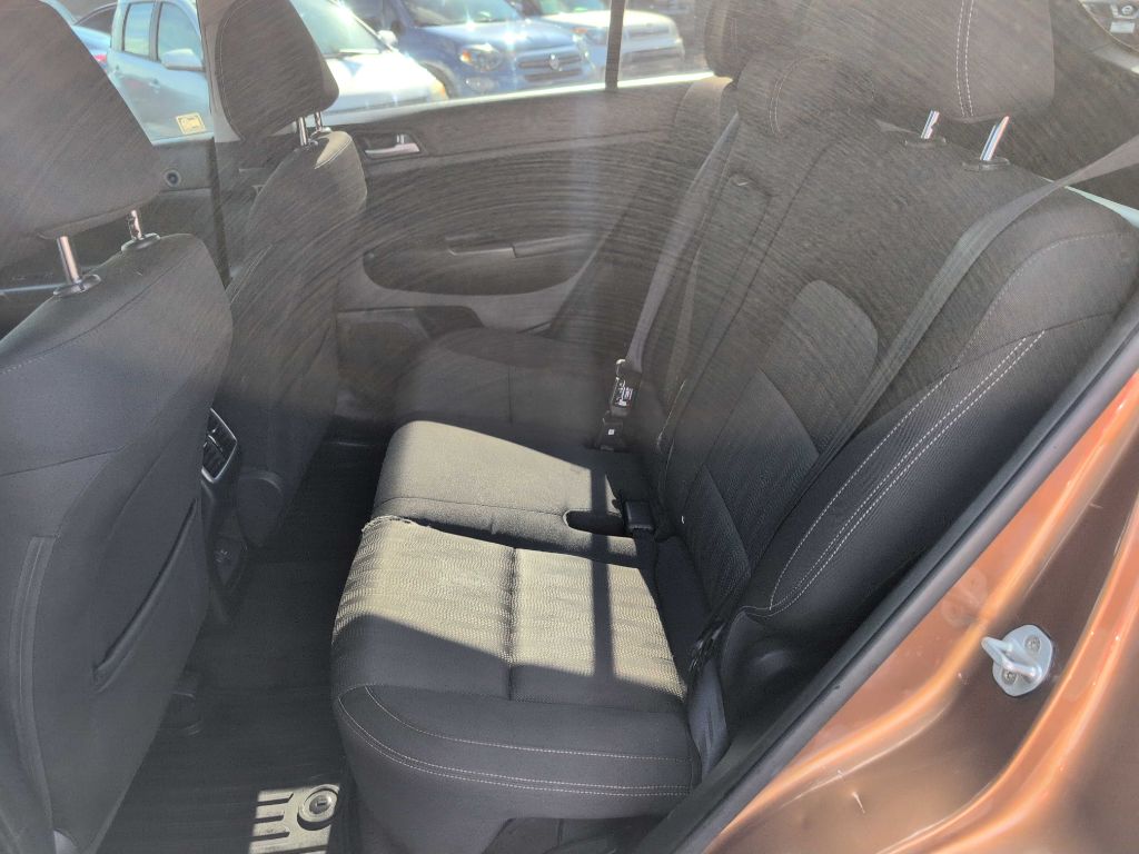 Photo 26 of this KIA SPORTAGE